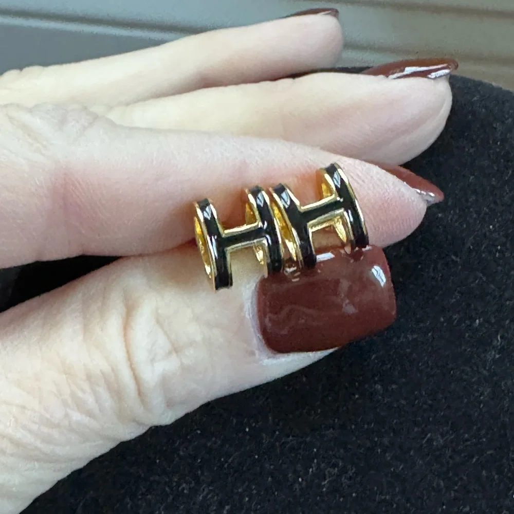 ❤️ Black “H” Enamel &‎ Gold Post Earrings